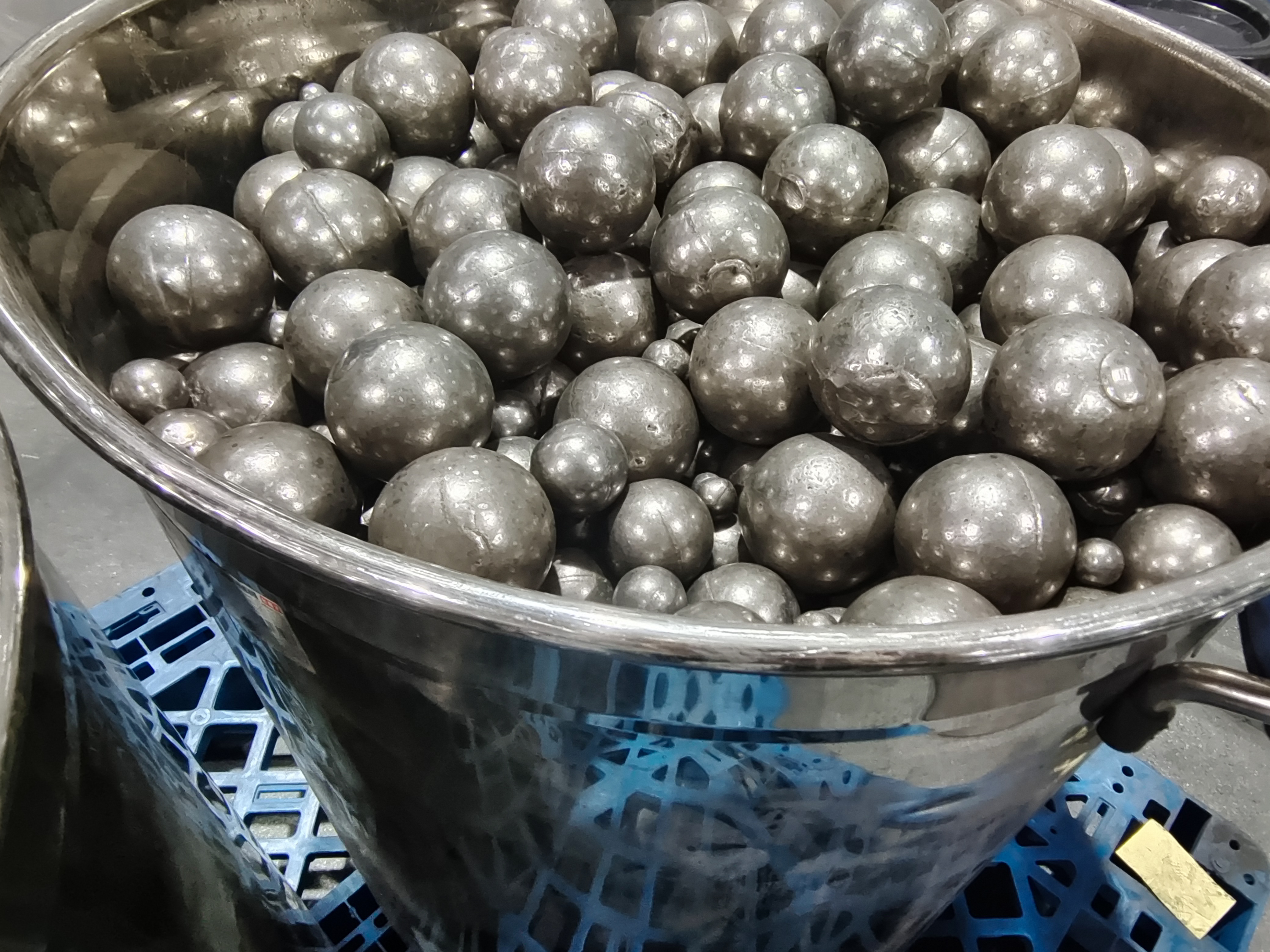 应对原材料涨价挑战：创新破局，共谋发展‌